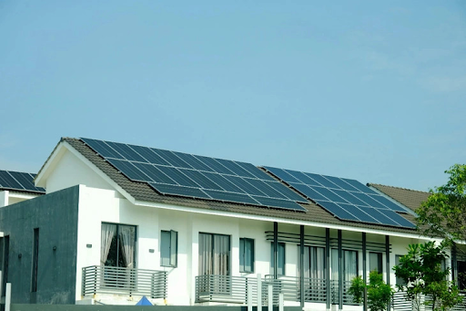 Malaysia triển khai cơ chế mới Solar ATAP: Hộ gia đình hưởng lợi lớn từ điện mặt trời mái nhà